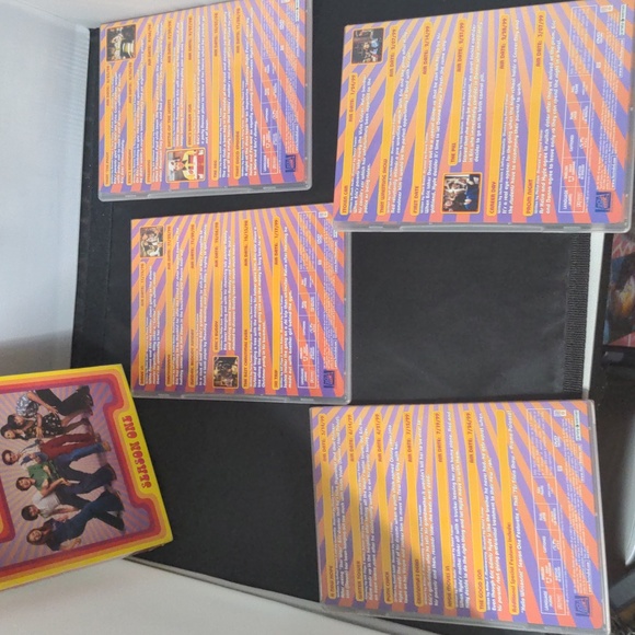 That 70's Show the complete first season. - Picture 7 of 7